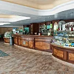 Aparthotel Villaggio Club Altalia 3*