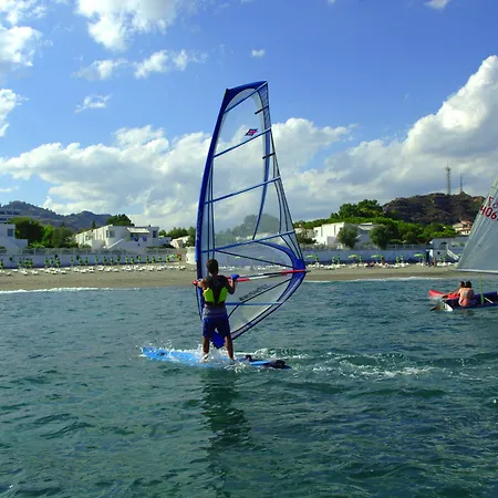 Ξενοδοχείο με διαμερίσματα Villaggio Club Altalia Brancaleone